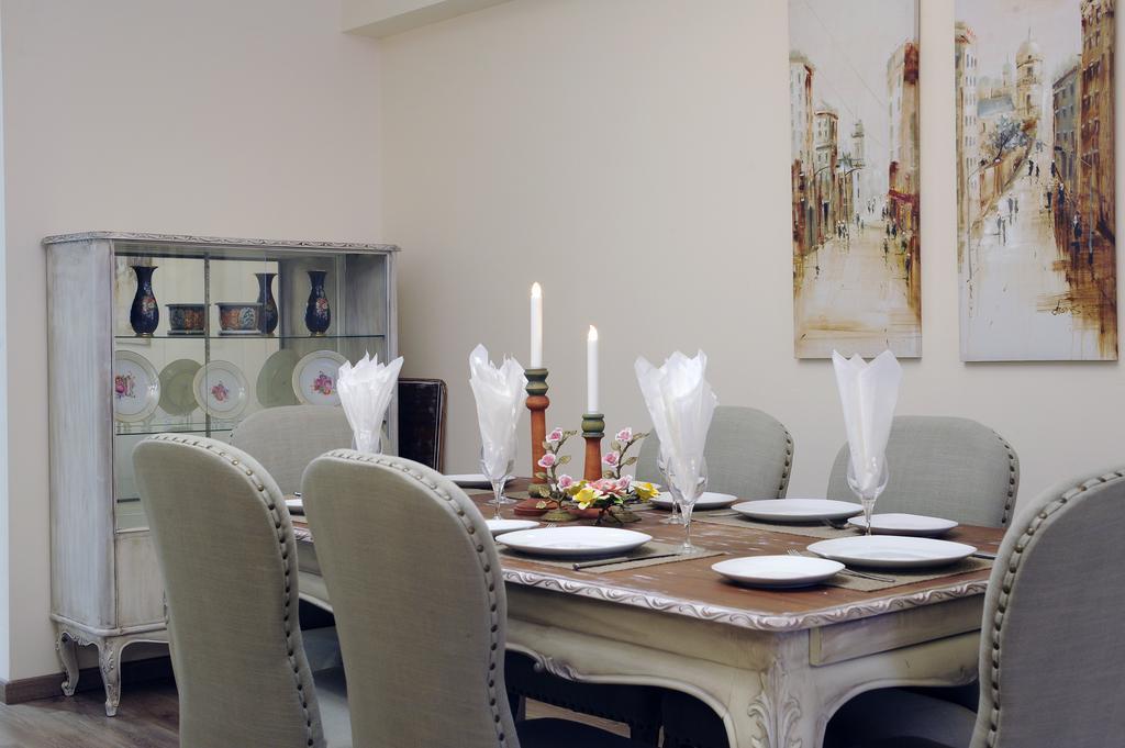 The Central Suites Nicosia Room photo